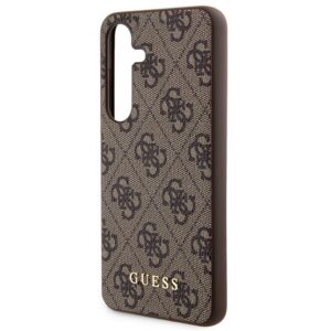 GUESS 4G METAL GOLD LOGO műanyag telefonvédő (textil hátlap) SÖTÉTBARNA Samsung Galaxy S24 (SM-S921)