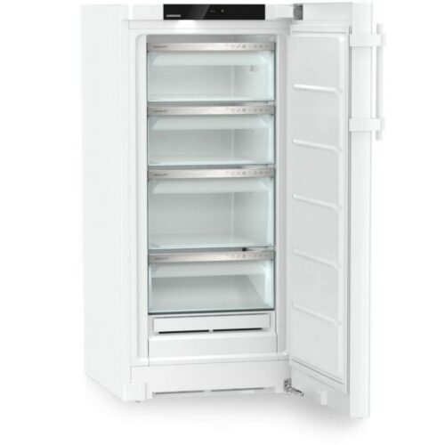 Hűtő: 160L